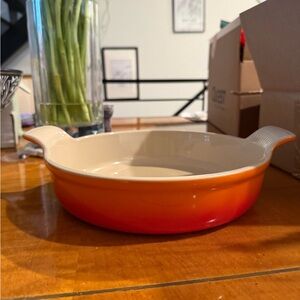 Le Creuset Flame Round Baking Dish